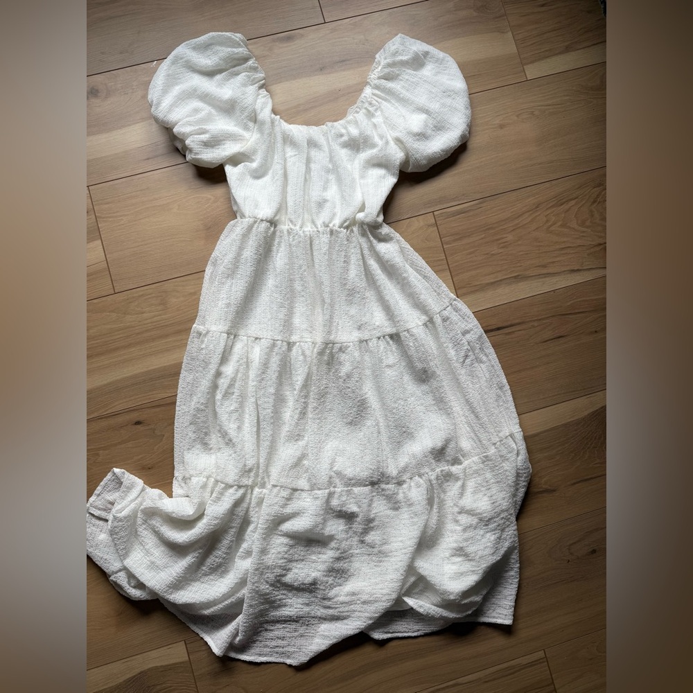 Astr The Label White Dress . NWT